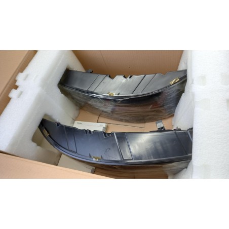 Ensemble De Feux Arrière VAG 4M0052100 Pièce d'origine oem Ensemble De Feux Arrière VAG 4M0052100 Pièce d'origine oem