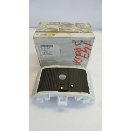 Couvercle VAG 8E1713187F  Pièce d'origine oem