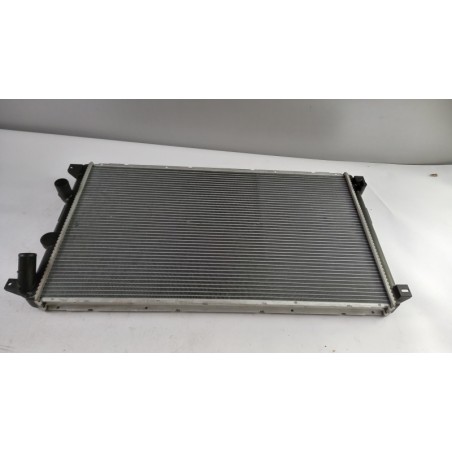 Radiateur De Refroidissement Du Moteur NISSAN 2140000QA7 Pièce d'origine oem Radiateur De Refroidissement Du Moteur NISSAN 2140000QA7 Pièce d'origine oem