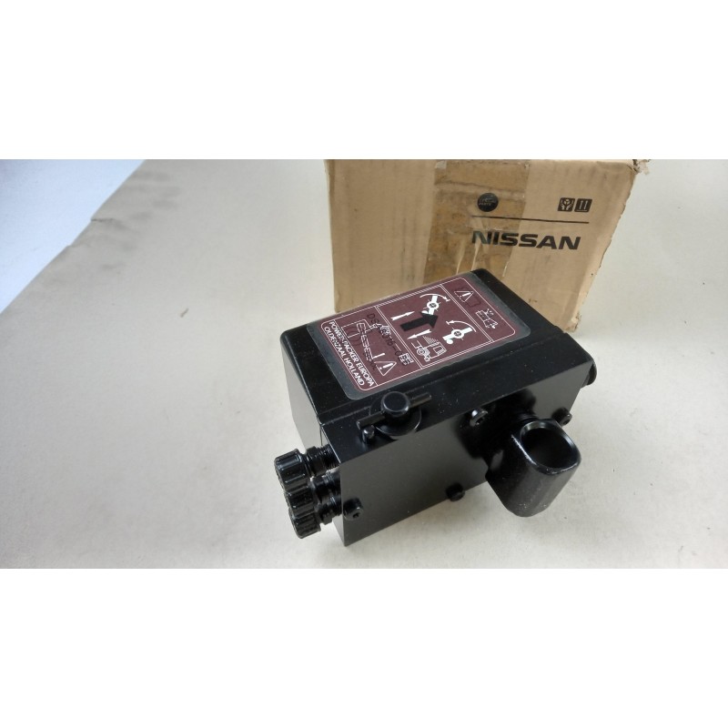 Pièces D''Auto NISSAN 95292D6402  Pièce d'origine oem