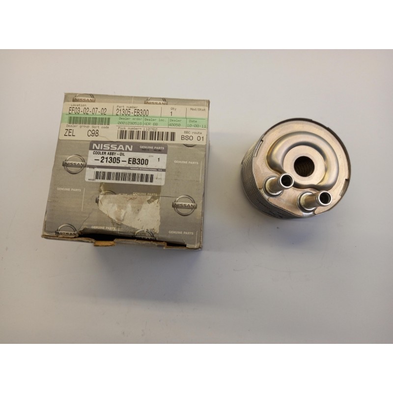 Refroidisseur D''Huile De Moteur NISSAN 21305EB300  Pièce d'origine oem
