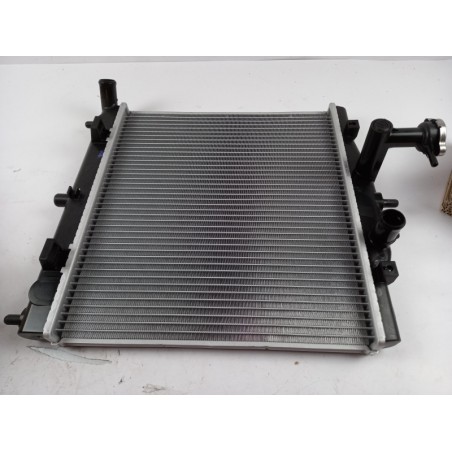 Radiateur De Refroidissement Du Moteur HYUNDAI/KIA 2531007500 Pièce d'origine oem Radiateur De Refroidissement Du Moteur HYUNDAI/KIA 2531007500 Pièce d'origine oem