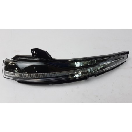 Feu Clignotant Auxiliaire MERCEDES-BENZ A0999064401 0999064401 Pièce d'origine oem Feu Clignotant Auxiliaire MERCEDES-BENZ A0999064401 0999064401 Pièce d'origine oem