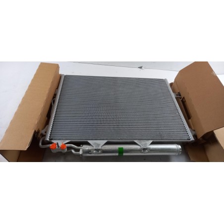 Condenseur De Climatisation MERCEDES-BENZ A2115001154 2115001154 Pièce d'origine oem Condenseur De Climatisation MERCEDES-BENZ A2115001154 2115001154 Pièce d'origine oem