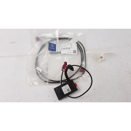 Antenne MERCEDES-BENZ A2469053303 2469053303 Pièce d'origine oem Antenne MERCEDES-BENZ A2469053303 2469053303 Pièce d'origine oem