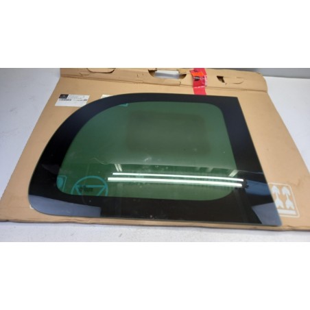 Fenêtre Latérale MERCEDES-BENZ A4156730100 4156730100 Pièce d'origine oem Fenêtre Latérale MERCEDES-BENZ A4156730100 4156730100 Pièce d'origine oem