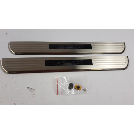 Ensemble De Garniture Pour Seuil MITSUBISHI MZ314484 Pièce d'origine oem Ensemble De Garniture Pour Seuil MITSUBISHI MZ314484 Pièce d'origine oem