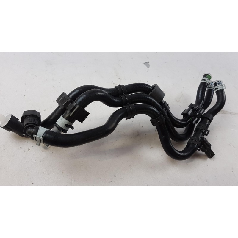 Conduite De Carburant VAG 7E0130307Q  Pièce d'origine oem