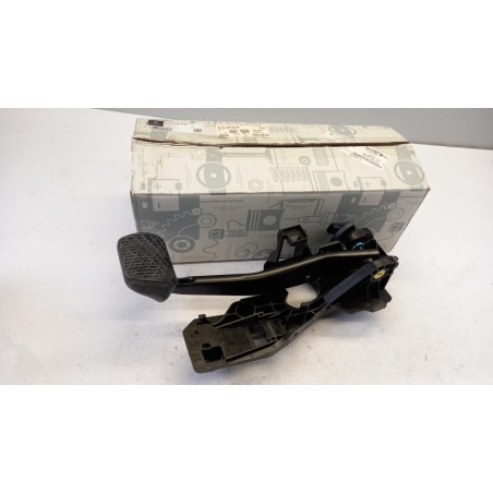 Pédale De Frein MERCEDES-BENZ A1772900600 1772900600 Pièce d'origine oem Pédale De Frein MERCEDES-BENZ A1772900600 1772900600 Pièce d'origine oem