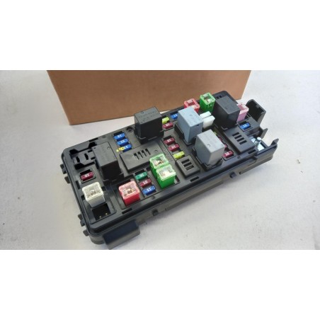 Boîte À Fusibles OPEL 95272093 Pièce d'origine oem Boîte À Fusibles OPEL 95272093 Pièce d'origine oem