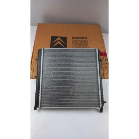 Radiateur De Refroidissement Du Moteur PEUGEOT/CITROEN 1330N6 Pièce d'origine oem Radiateur De Refroidissement Du Moteur PEUGEOT/CITROEN 1330N6 Pièce d'origine oem