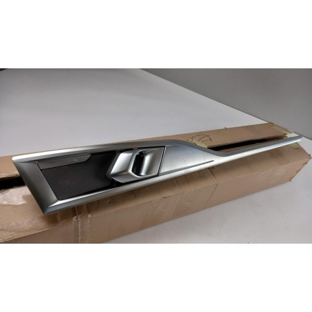Garniture Ornementale BMW 51429890681 9890681 Pièce d'origine oem Garniture Ornementale BMW 51429890681 9890681 Pièce d'origine oem