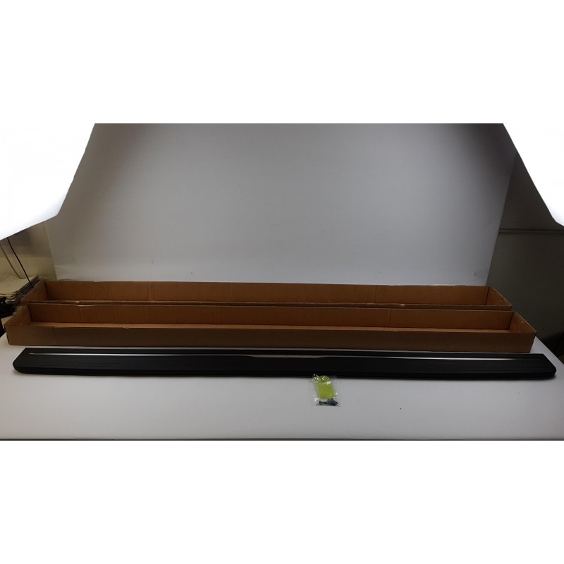 Marchepied LAND ROVER VPLYP0325  Pièce d'origine oem