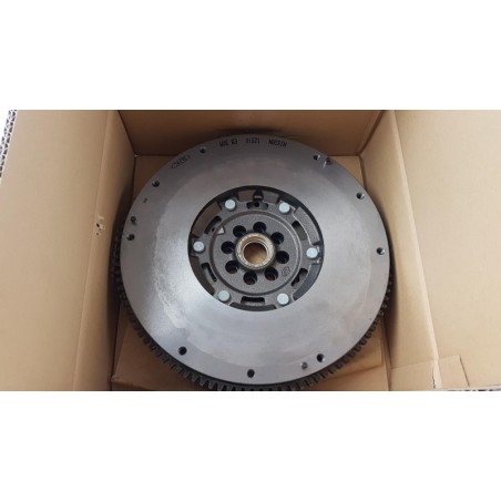 Volant D''Inertie NISSAN 12310EB30A  Pièce d'origine oem