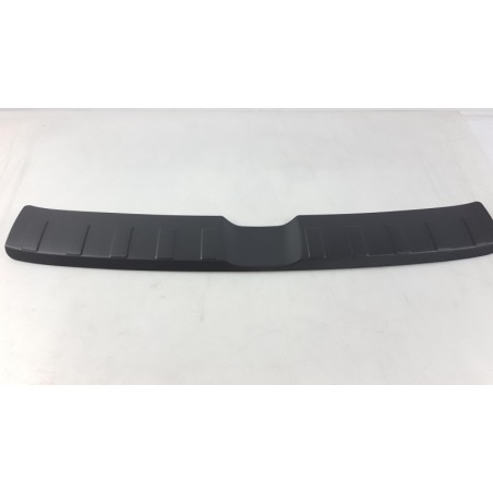 Seuil De Coffre RENAULT 8201665800 Pièce d'origine oem Seuil De Coffre RENAULT 8201665800 Pièce d'origine oem