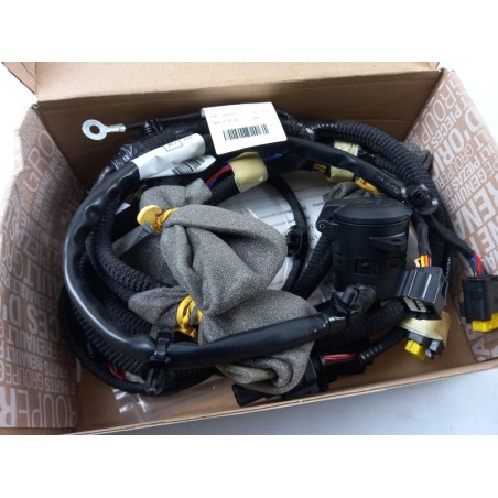 Kit Électrique De Crochet D''Attelage RENAULT 8201725618 Pièce d'origine oem Kit Électrique De Crochet D''Attelage RENAULT 8201725618 Pièce d'origine oem