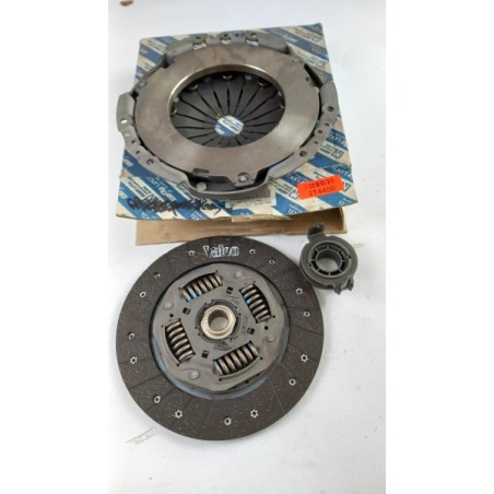 Kit D''Embrayage FIAT GROUP 71713746 0071713746 Pièce d'origine oem Kit D''Embrayage FIAT GROUP 71713746 0071713746 Pièce d'origine oem