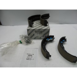 Mâchoires De Frein Pour Frein De Stationnement FIAT GROUP 77363478 0077363478 Pièce d'origine oem
