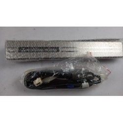 Ensemble De Garniture Pour Seuil MITSUBISHI MZ590877EX  Pièce d'origine oem