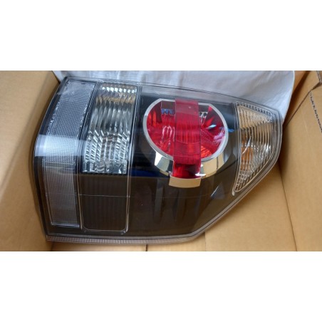 Feu Arrière MITSUBISHI 8330A570 Pièce d'origine oem Feu Arrière MITSUBISHI 8330A570 Pièce d'origine oem