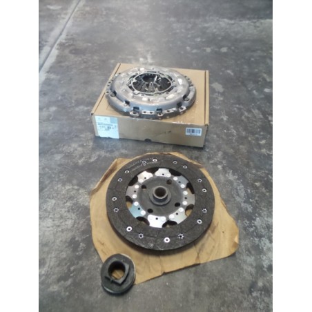 Kit D''Embrayage PEUGEOT/CITROEN 1607551980 Pièce d'origine oem Kit D''Embrayage PEUGEOT/CITROEN 1607551980 Pièce d'origine oem