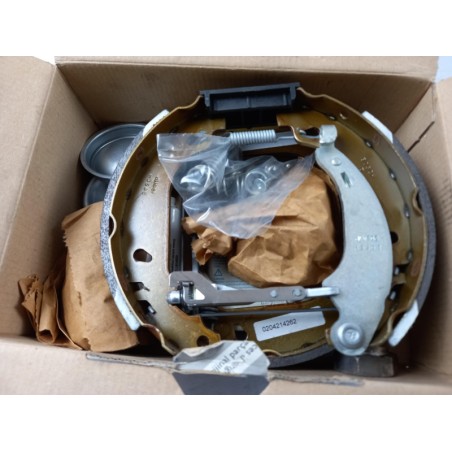 Mâchoires De Frein PEUGEOT/CITROEN 424209  Pièce d'origine oem