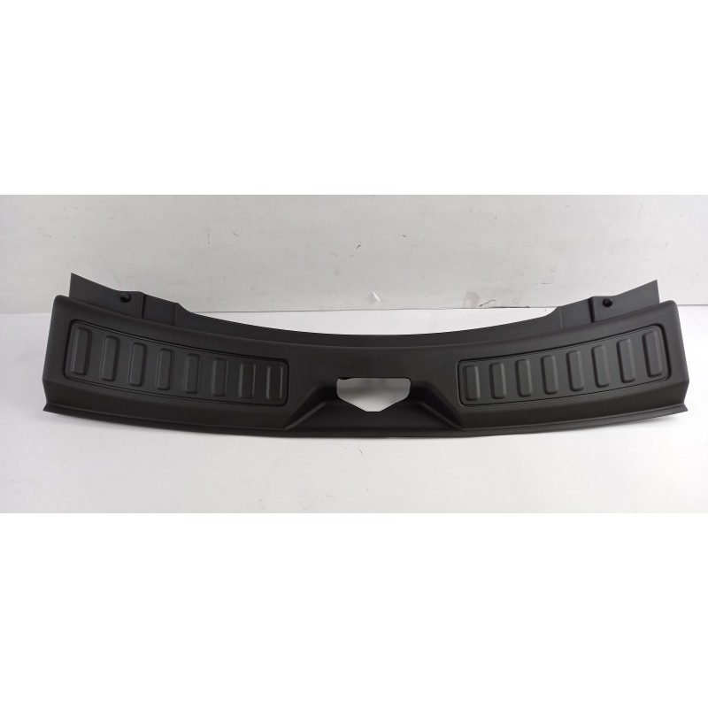 Seuil De Coffre LAND ROVER VPLCS0287PVJ  Pièce d'origine oem