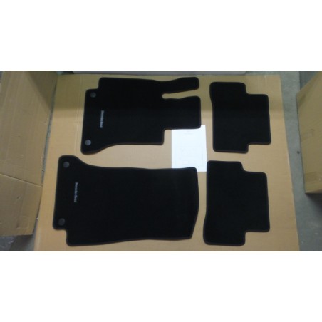 Ensemble De Tapis De Sol MERCEDES-BENZ A20568000489J74 20568000489J74 Pièce d'origine oem Ensemble De Tapis De Sol MERCEDES-BENZ A20568000489J74 20568000489J74 Pièce d'origine oem