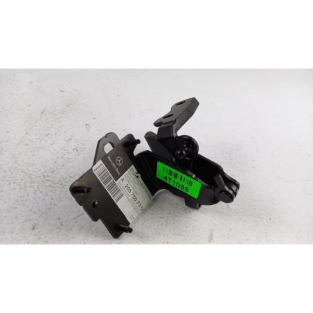 Pièces D''Auto MERCEDES-BENZ A2057507300 Pièce d'origine oem Pièces D''Auto MERCEDES-BENZ A2057507300 Pièce d'origine oem