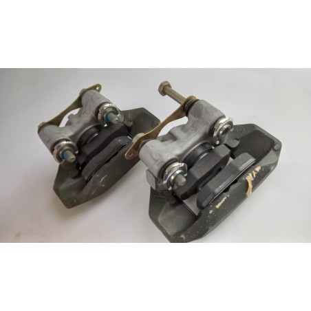 Ensemble D''Étriers De Frein PEUGEOT/CITROEN 4400K0 Pièce d'origine oem Ensemble D''Étriers De Frein PEUGEOT/CITROEN 4400K0 Pièce d'origine oem