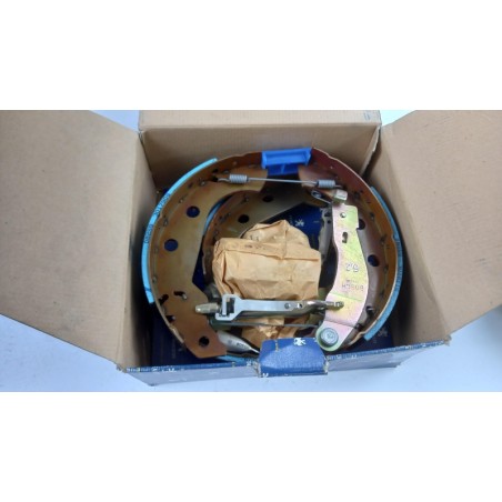 Mâchoires De Frein PEUGEOT/CITROEN 42418H Pièce d'origine oem Mâchoires De Frein PEUGEOT/CITROEN 42418H Pièce d'origine oem