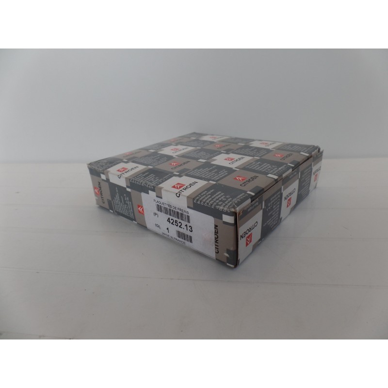 Plaquettes De Freins PEUGEOT/CITROEN 425213  Pièce d'origine oem