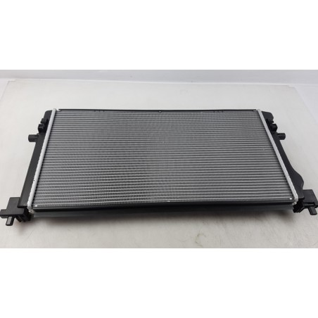 Radiateur De Refroidissement Du Moteur VAG 5Q0121251EC Pièce d'origine oem Radiateur De Refroidissement Du Moteur VAG 5Q0121251EC Pièce d'origine oem