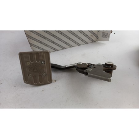 Pédale De Frein FIAT GROUP 77368306 Pièce d'origine oem Pédale De Frein FIAT GROUP 77368306 Pièce d'origine oem