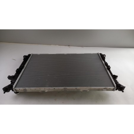 Radiateur De Refroidissement Du Moteur PORSCHE 9A712125101 Pièce d'origine oem Radiateur De Refroidissement Du Moteur PORSCHE 9A712125101 Pièce d'origine oem