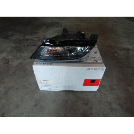 Phares Antibrouillard VAG 6J9941702A Pièce d'origine oem Phares Antibrouillard VAG 6J9941702A Pièce d'origine oem