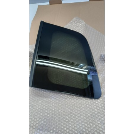 Fenêtre Latérale FORD 1554239 8N11N29751BA Pièce d'origine oem Fenêtre Latérale FORD 1554239 8N11N29751BA Pièce d'origine oem