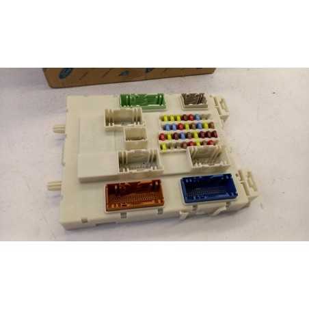 Boîte À Fusibles FORD 1948005 F1DT14A073EF Pièce d'origine oem Boîte À Fusibles FORD 1948005 F1DT14A073EF Pièce d'origine oem