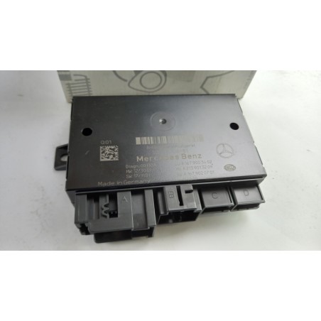 Pièces D''Auto MERCEDES-BENZ A1679003402 1679003402 Pièce d'origine oem Pièces D''Auto MERCEDES-BENZ A1679003402 1679003402 Pièce d'origine oem