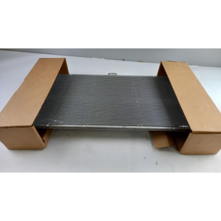 Radiateur De Refroidissement Du Moteur MERCEDES-BENZ A4475010201 4475010201 Pièce d'origine oem Radiateur De Refroidissement Du Moteur MERCEDES-BENZ A4475010201 4475010201 Pièce d'origine oem