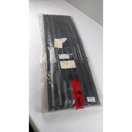 Grille De Radiateur MERCEDES-BENZ A6737500218 6737500218 Pièce d'origine oem Grille De Radiateur MERCEDES-BENZ A6737500218 6737500218 Pièce d'origine oem