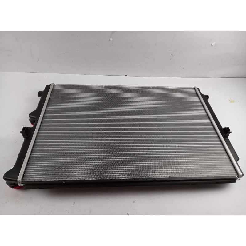 Radiateur De Refroidissement Du Moteur VAG 2Q0121253M  Pièce d'origine oem
