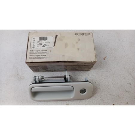 Poignée De Hayon VAG 7H0827561AGRU Pièce d'origine oem Poignée De Hayon VAG 7H0827561AGRU Pièce d'origine oem