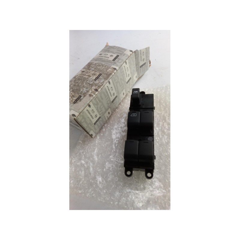 Interrupteur Pour Lève-Vitre NISSAN 254014X01D  Pièce d'origine oem