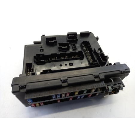 Boîte À Fusibles FORD 1040301 96AG14A073EB Pièce d'origine oem Boîte À Fusibles FORD 1040301 96AG14A073EB Pièce d'origine oem