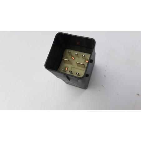 Relais De Système De Bougies De Préchauffage FORD 1252609 3M5T12A343AA Pièce d'origine oem Relais De Système De Bougies De Préchauffage FORD 1252609 3M5T12A343AA Pièce d'origine oem