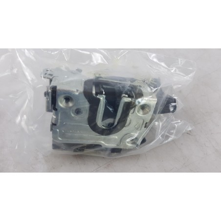 Serrure De Porte RENAULT 8200735225 Pièce d'origine oem Serrure De Porte RENAULT 8200735225 Pièce d'origine oem