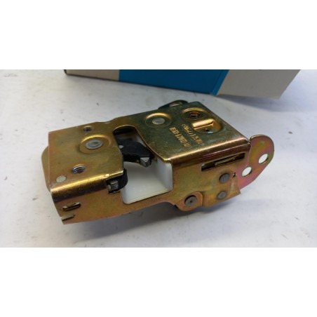 Pièces D''Auto FORD 6536470 86GBA21813BB Pièce d'origine oem Pièces D''Auto FORD 6536470 86GBA21813BB Pièce d'origine oem