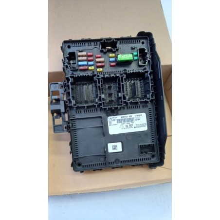 Pièces D''Auto FORD 2473673 LX6T15604BCF Pièce d'origine oem
