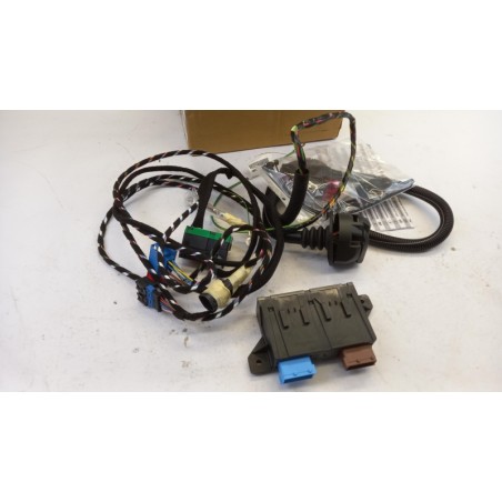 Kit Électrique De Crochet D''Attelage PEUGEOT/CITROEN 1680089180 Pièce d'origine oem Kit Électrique De Crochet D''Attelage PEUGEOT/CITROEN 1680089180 Pièce d'origine oem